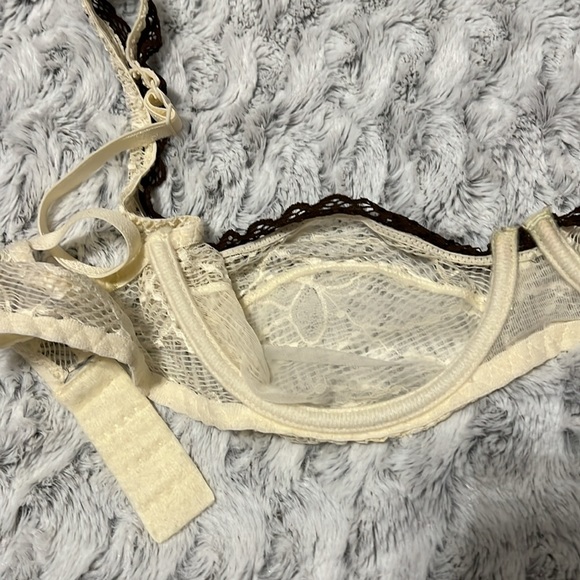 Intimissimi Bra 36B - Picture 6 of 7